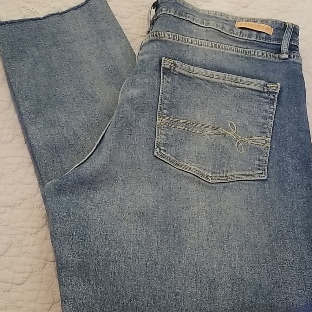 Women's  DENZEN LEVIS